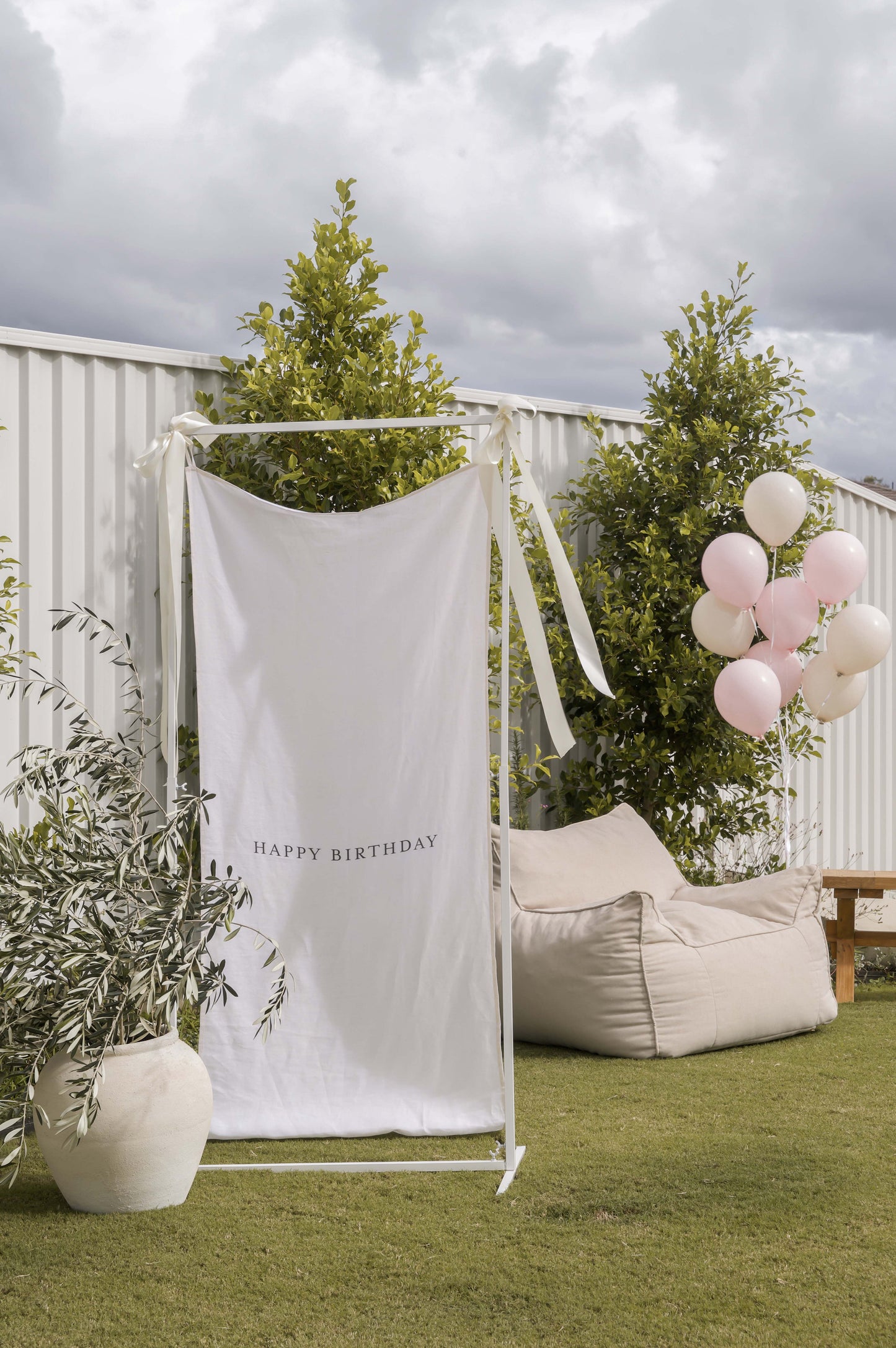 Linen Sign – Happy Birthday