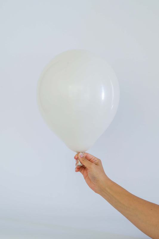 Latex Balloons 10 Pack – Oat