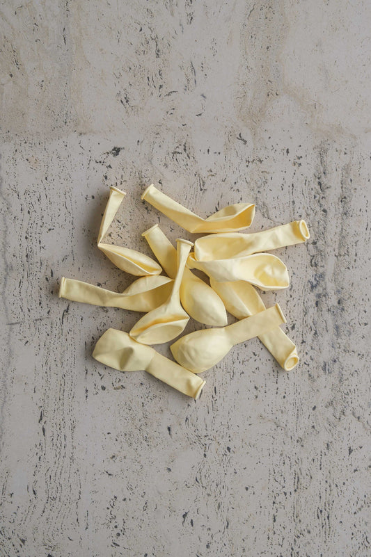 Latex Balloons 10 Pack – Butter Yellow