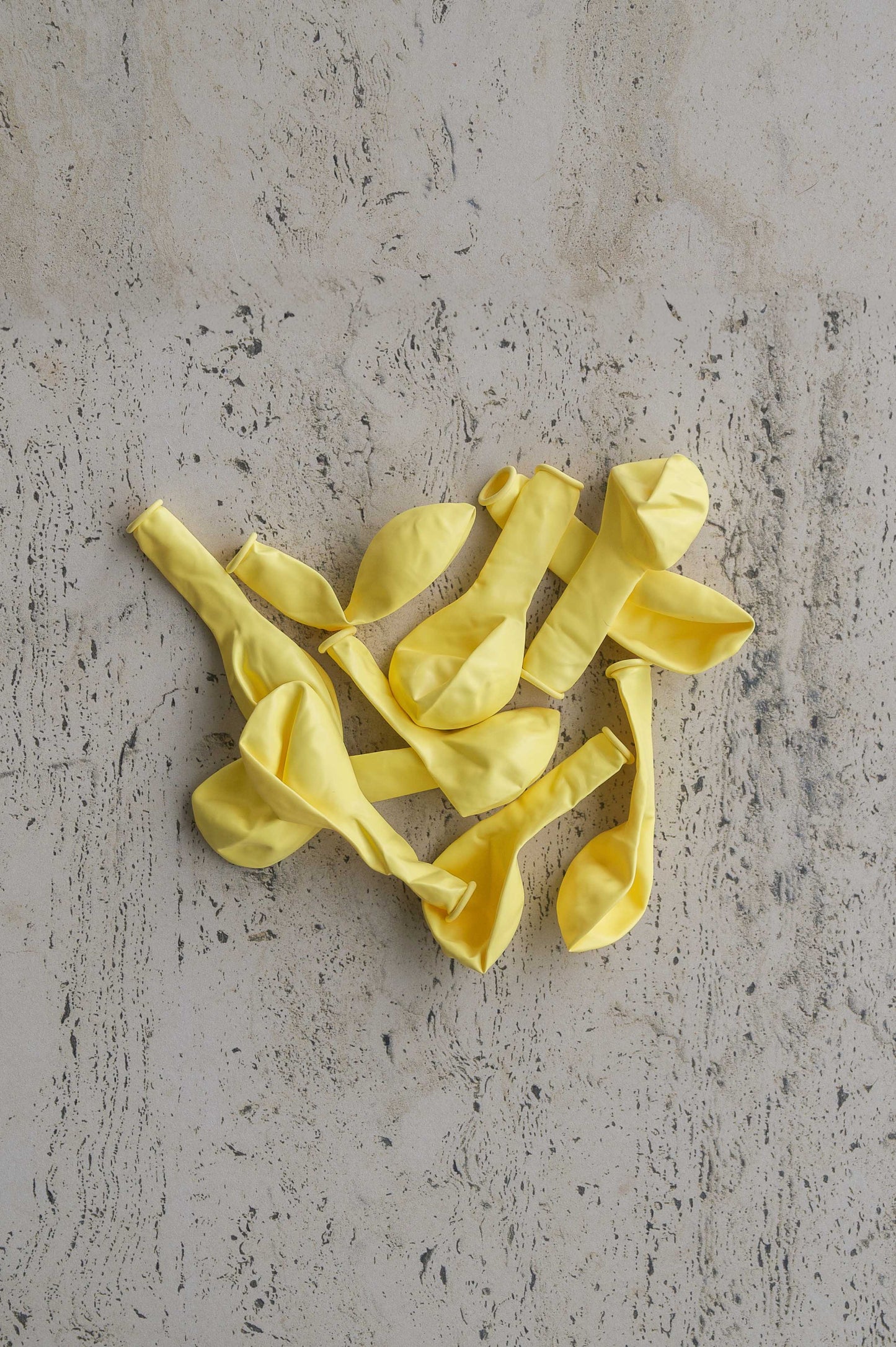 Latex Balloons 10 Pack – Lemon Yellow